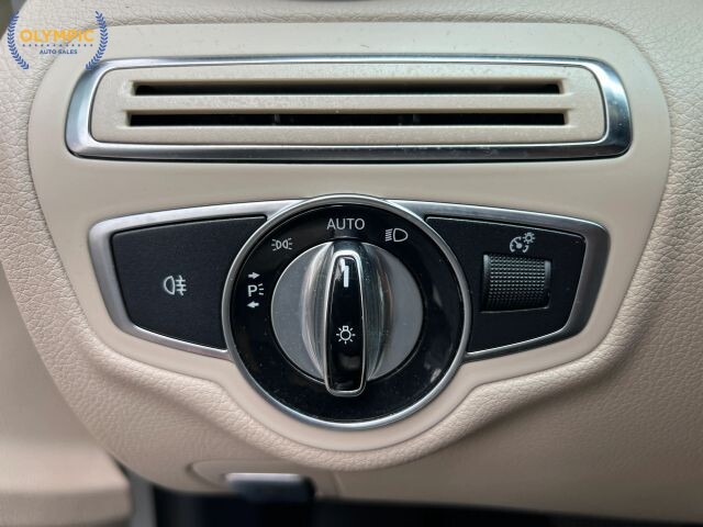 2016 Mercedes-Benz C 300 in Decatur, GA 30032 - 18112237 31