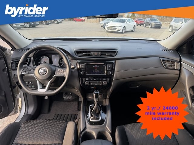 2019 Nissan Rogue in Conway, AR 72032 - 18112239 7