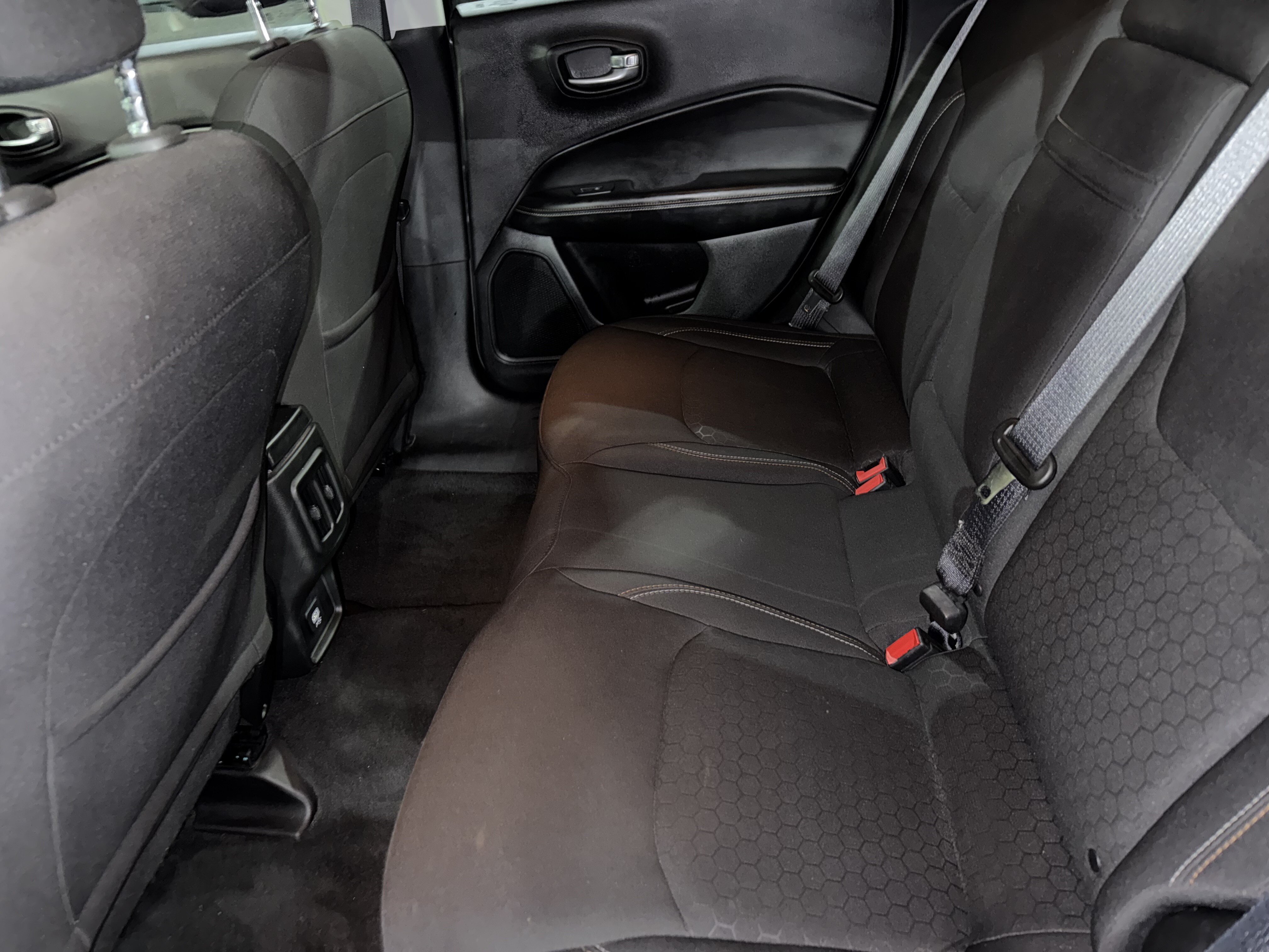 2018 Jeep Compass in Phoenix, AZ 85022 - 18112242 8