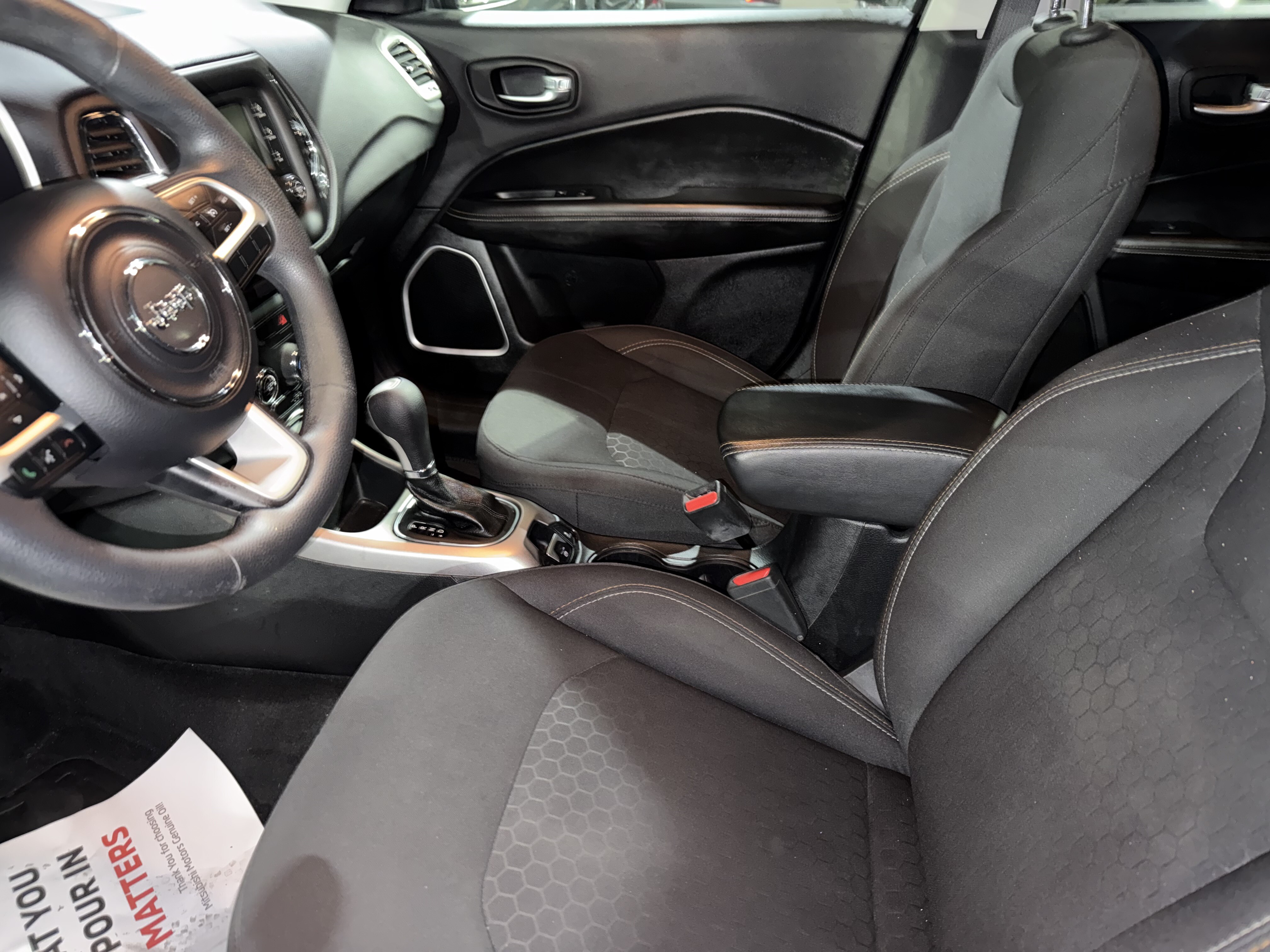 2018 Jeep Compass in Phoenix, AZ 85022 - 18112242 9