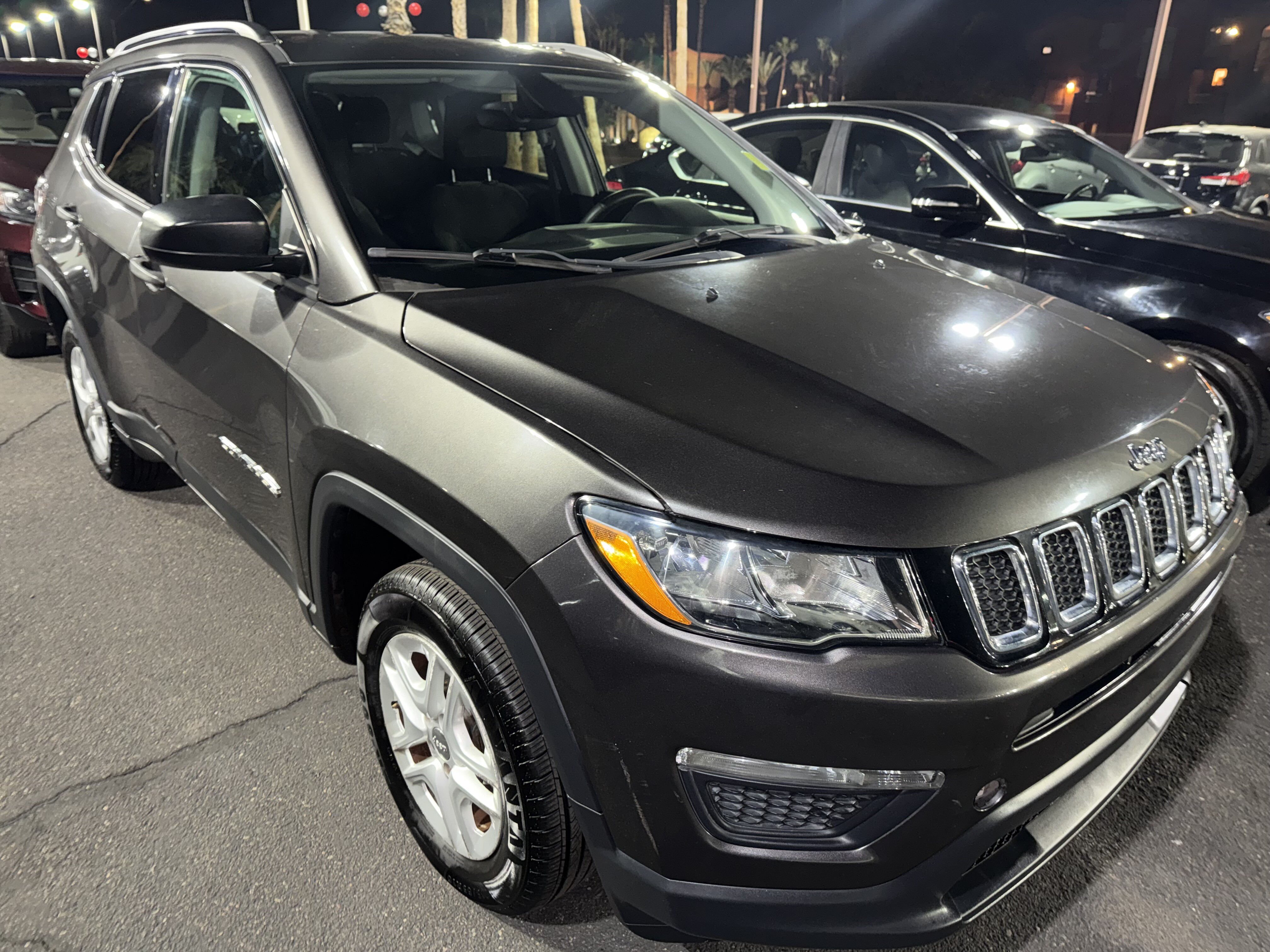 2018 Jeep Compass in Phoenix, AZ 85022 - 18112242 3