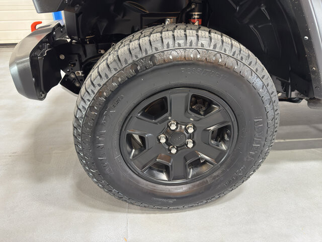 2022 Jeep Gladiator in Burlington, WI 53105 - 18112250 9