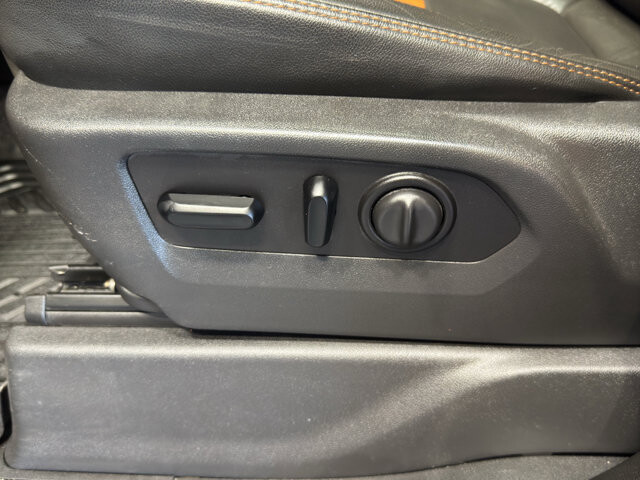 2020 GMC Sierra 2500 in Burlington, WI 53105 - 18112255 19