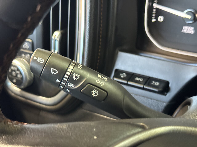 2020 GMC Sierra 2500 in Burlington, WI 53105 - 18112255 29