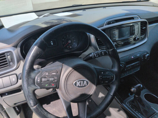 2016 Kia Sorento in North Little Rock, AR 72117-1620 - 18112262 6