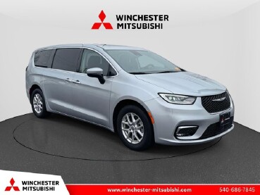 2023 Chrysler Pacifica in Winchester, VA 22602