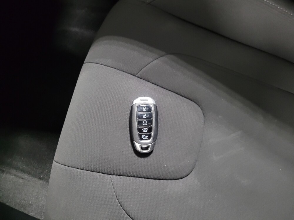 2021 Hyundai Elantra in Williamstown, NJ 8094 - 18112272 32