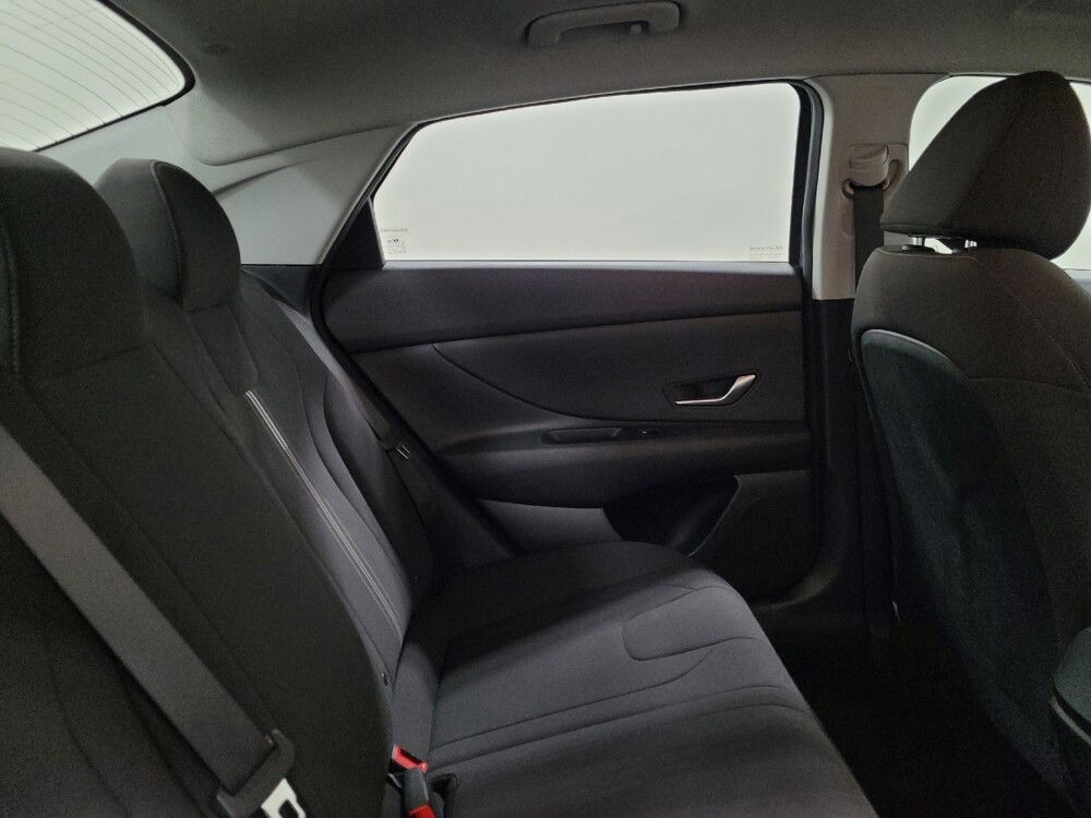 2021 Hyundai Elantra in Williamstown, NJ 8094 - 18112272 19