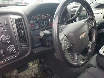 2018 Chevrolet Silverado 1500 in Wadena, MN 56482 - 18112277 3