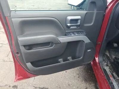 2018 Chevrolet Silverado 1500 in Wadena, MN 56482 - 18112277 5