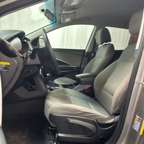 2018 Hyundai Santa Fe in Wadena, MN 56482 - 18112281 13