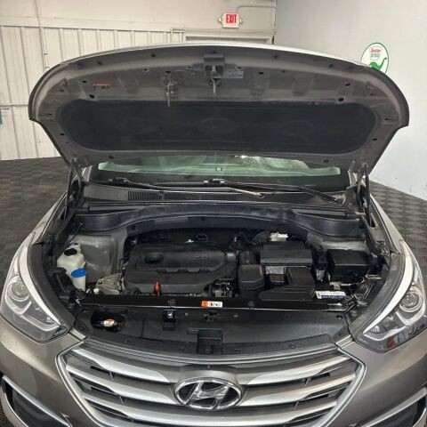 2018 Hyundai Santa Fe in Wadena, MN 56482 - 18112281 10