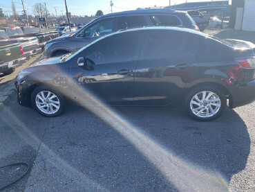 2013 Mazda MAZDA3 in Mount Vernon, WA 98273