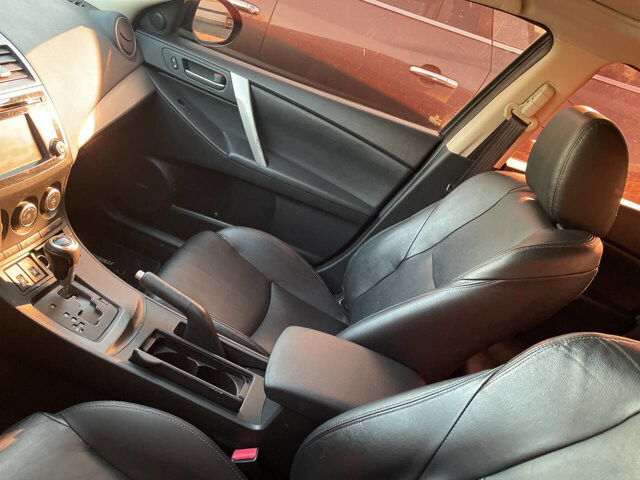 2013 Mazda MAZDA3 in Mount Vernon, WA 98273 - 18112286 4