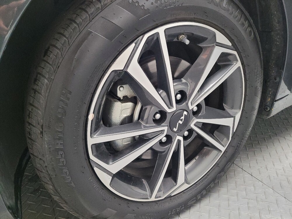 2024 Kia Forte in Montclair, CA 91763 - 18112288 31