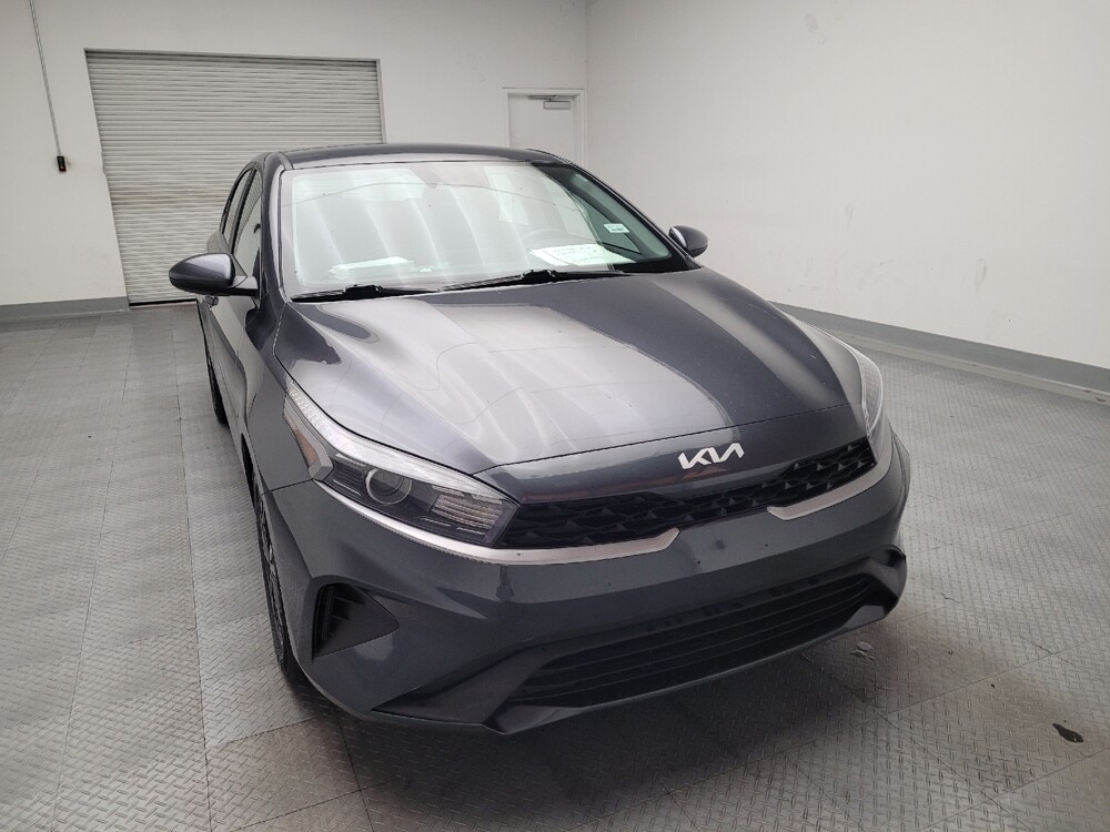 2024 Kia Forte in Montclair, CA 91763 - 18112288 14
