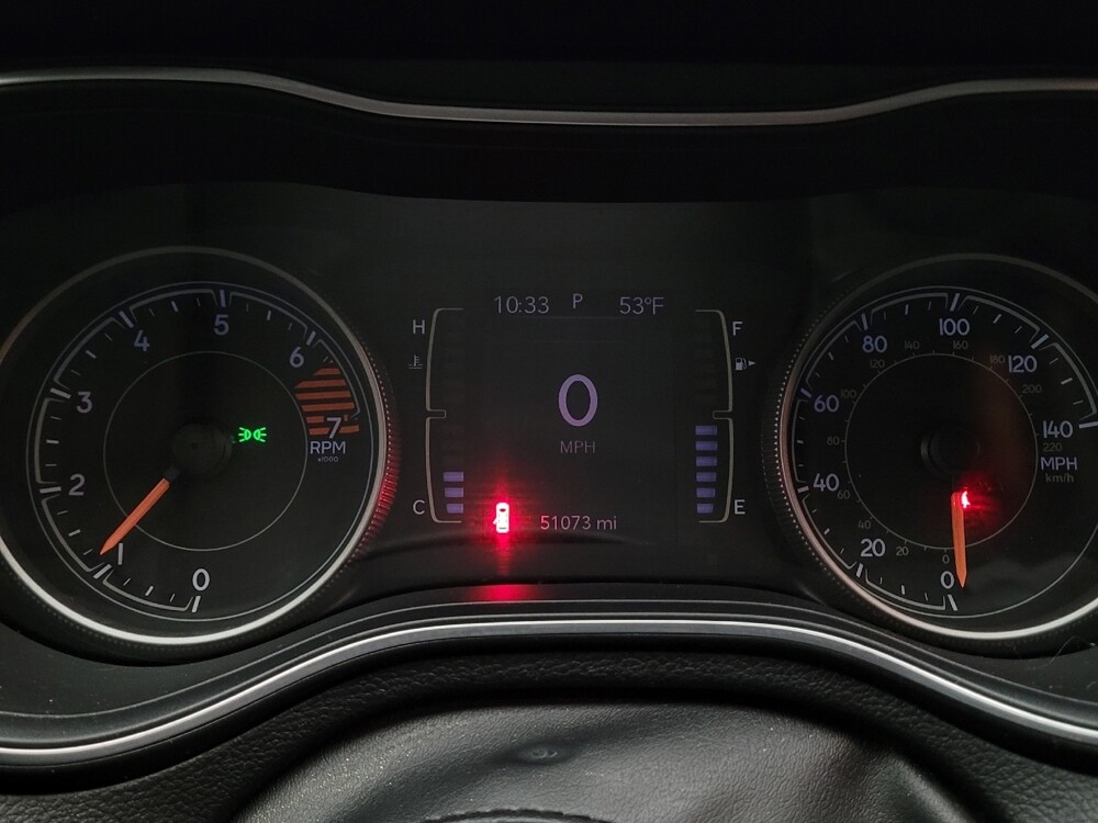 2019 Jeep Cherokee in Montclair, CA 91763 - 18112290 23