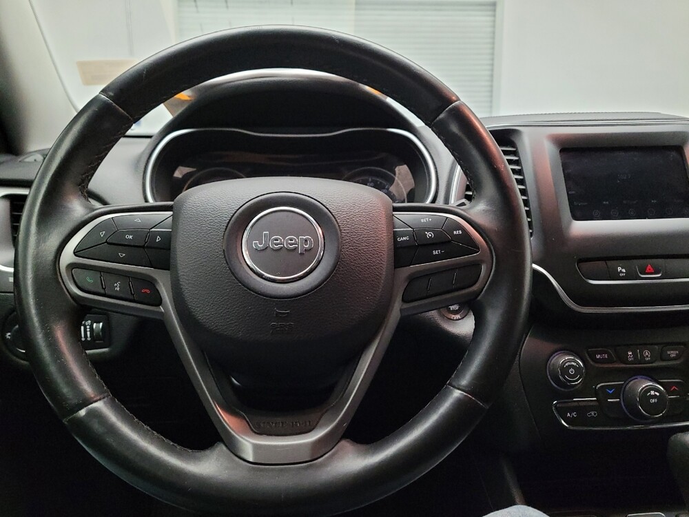 2019 Jeep Cherokee in Montclair, CA 91763 - 18112290 22