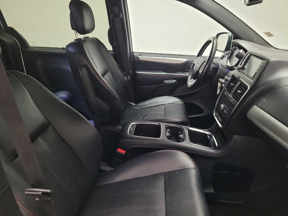 2017 Dodge Grand Caravan in Montclair, CA 91763 - 18112291 21