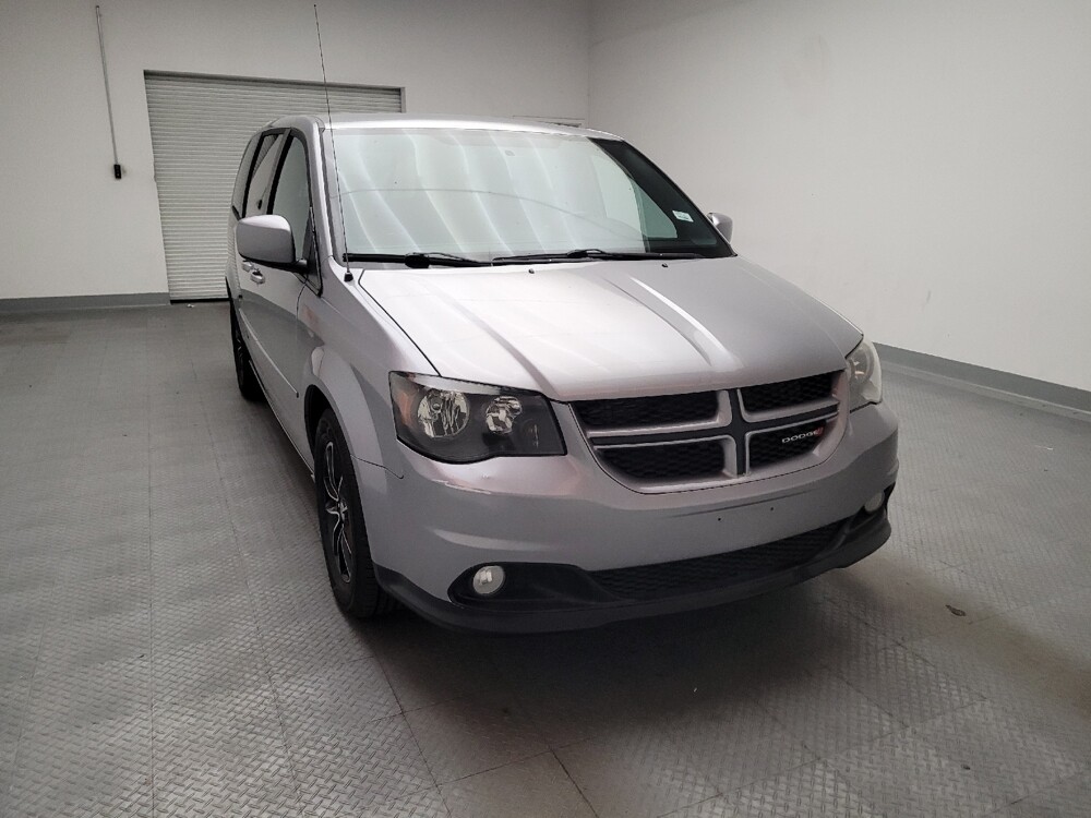 2017 Dodge Grand Caravan in Montclair, CA 91763 - 18112291 14