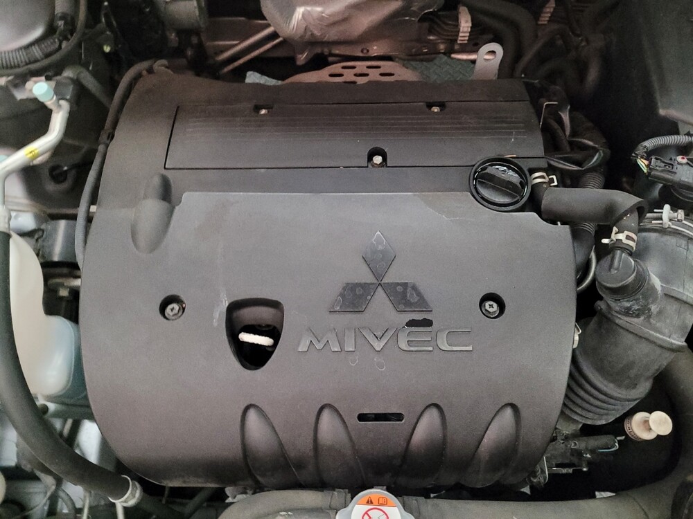 2018 Mitsubishi Outlander Sport in Downey, CA 90241 - 18112295 30