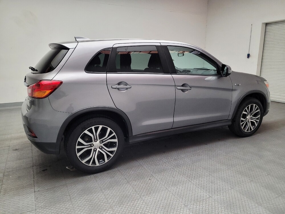 2018 Mitsubishi Outlander Sport in Downey, CA 90241 - 18112295 10