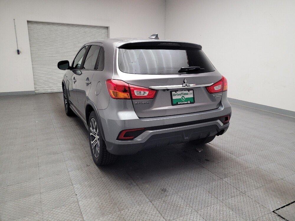 2018 Mitsubishi Outlander Sport in Downey, CA 90241 - 18112295 6