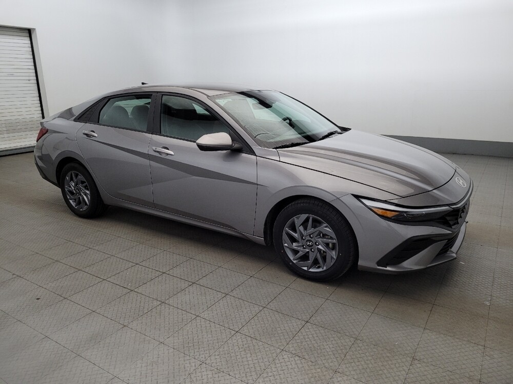 2024 Hyundai Elantra in Henrico, VA 23223 - 18112299 11