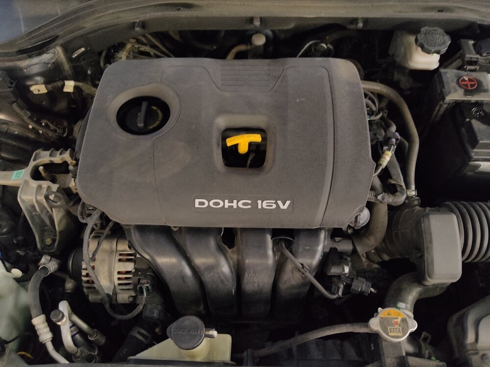 2018 Hyundai Elantra in Athens, GA 30606 - 18112300 30