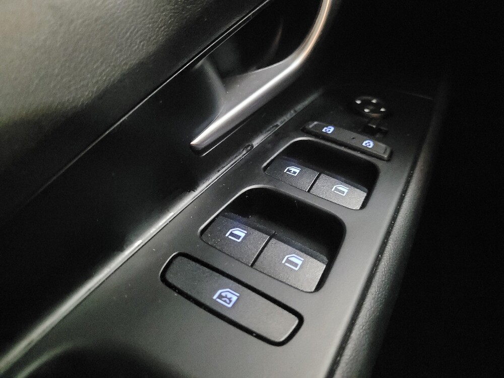 2021 Hyundai Elantra in Knoxville, TN 37923 - 18112302 27