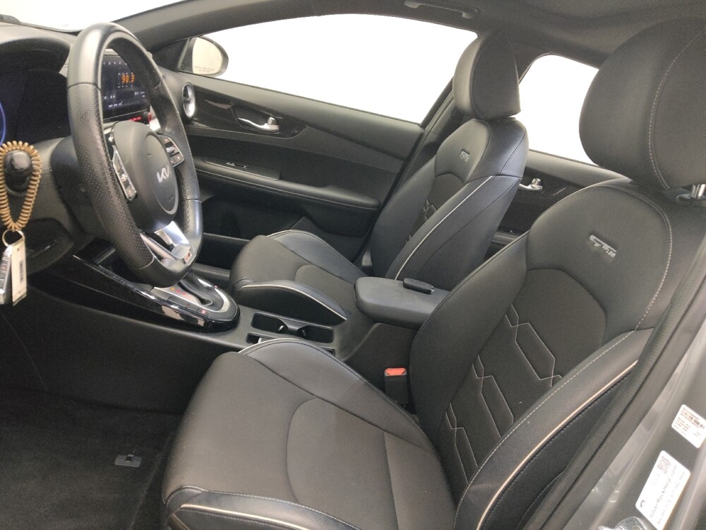 2022 Kia Forte in Macon, GA 31210 - 18112307 17