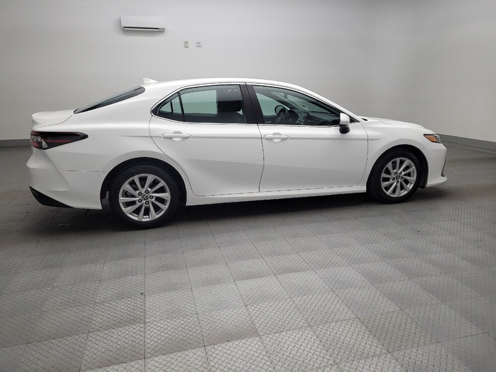 2021 Toyota Camry in Arlington, TX 76011 - 18112319 10