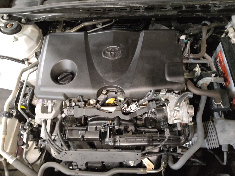 2021 Toyota Camry in Arlington, TX 76011 - 18112319 30