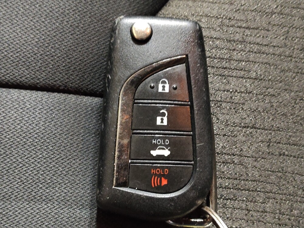 2021 Toyota Camry in Arlington, TX 76011 - 18112319 32