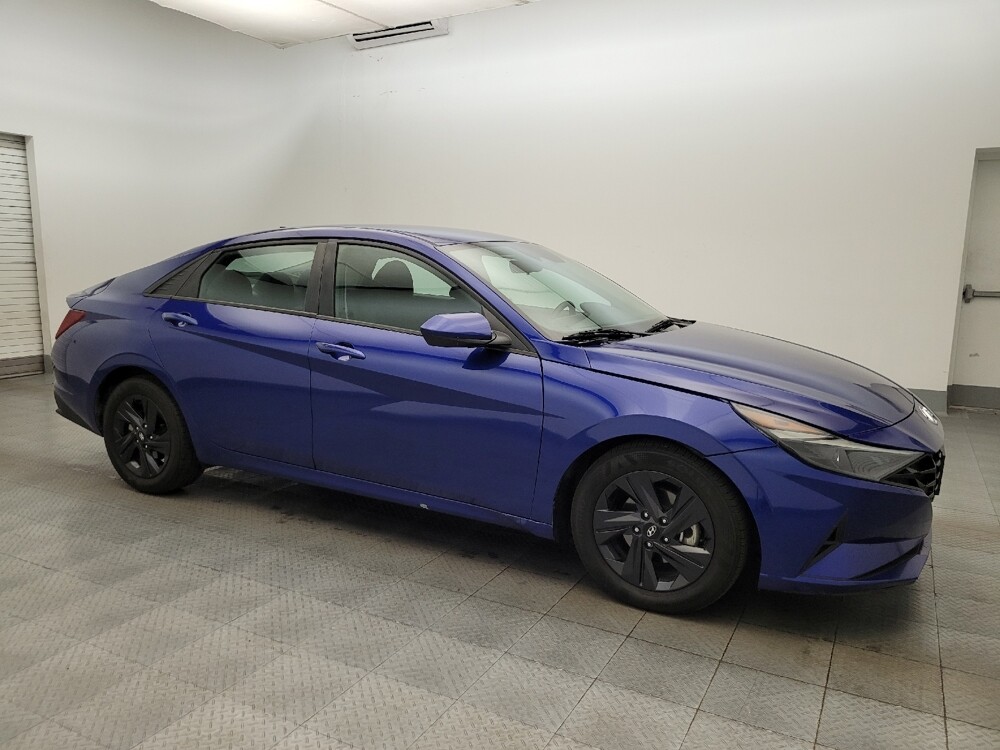 2023 Hyundai Elantra in Glendale, AZ 85301 - 18112324 11