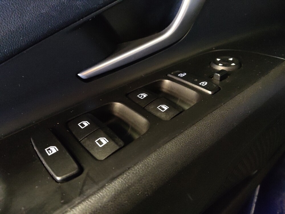 2023 Hyundai Elantra in Glendale, AZ 85301 - 18112324 27