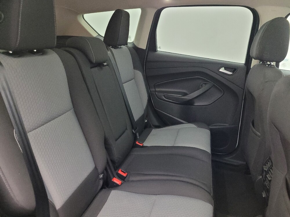 2017 Ford Escape in Chandler, AZ 85225 - 18112325 19