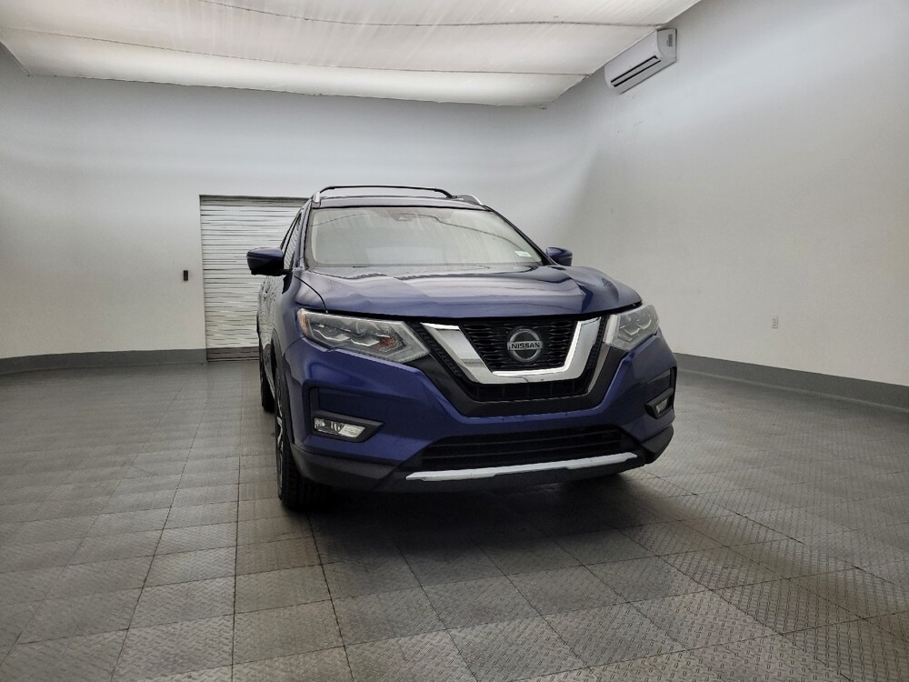 2018 Nissan Rogue in Glendale, AZ 85301 - 18112326 14