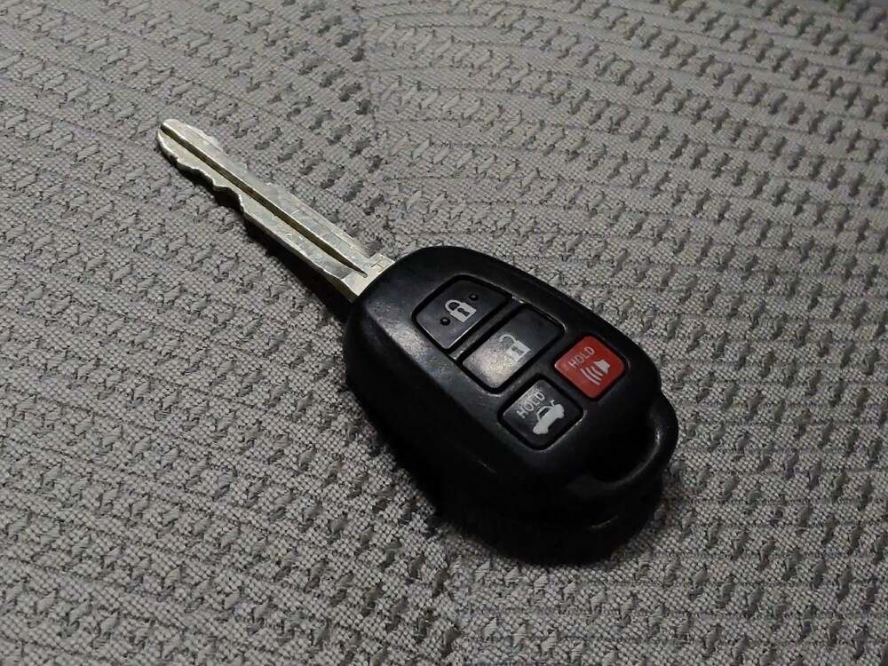 2017 Toyota Camry in Albuquerque, NM 87123 - 18112328 32