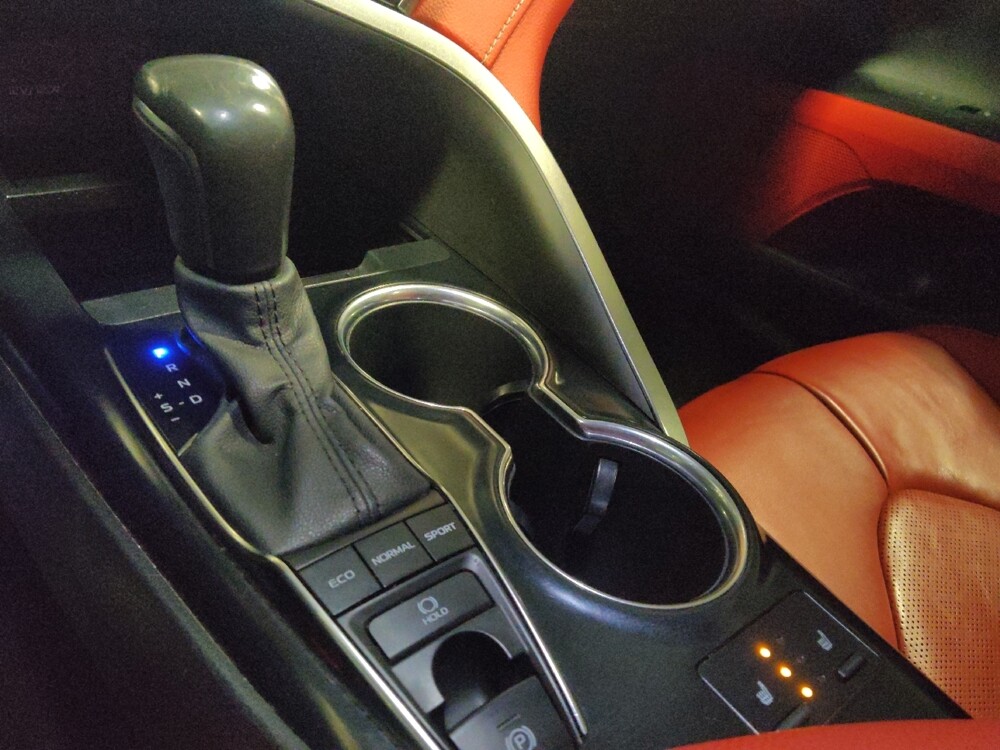 2020 Toyota Camry in Mesa, AZ 85210 - 18112329 26