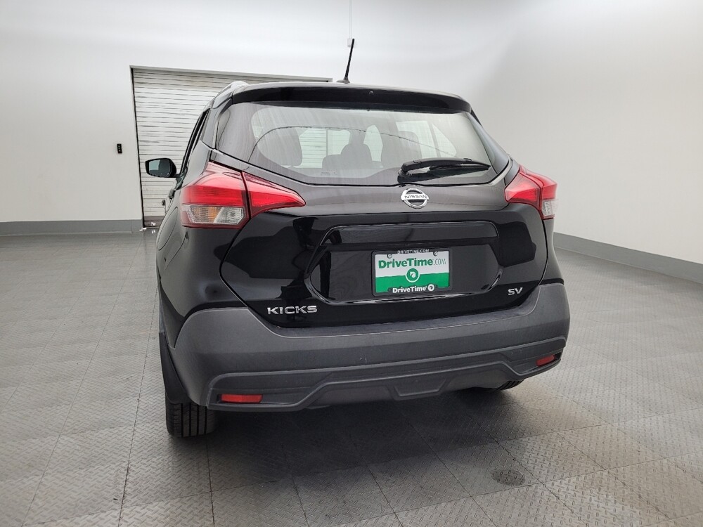 2019 Nissan Kicks in Phoenix, AZ 85022 - 18112330 6