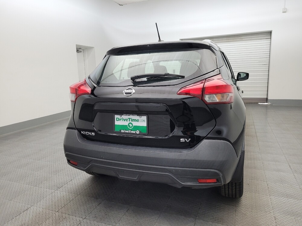 2019 Nissan Kicks in Phoenix, AZ 85022 - 18112330 7