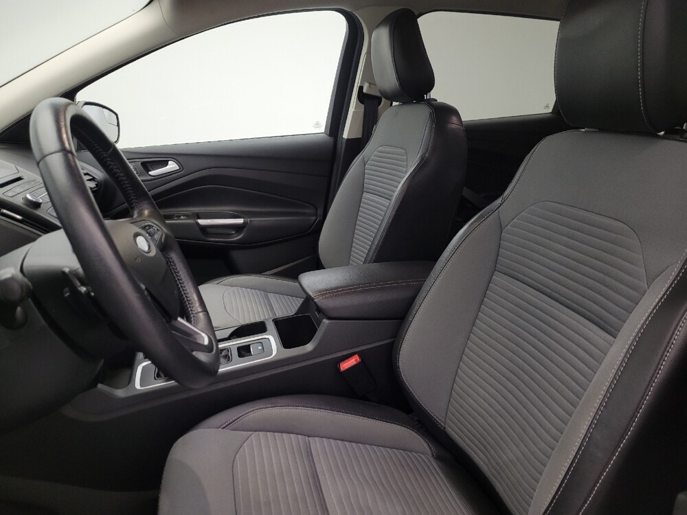 2018 Ford Escape in Glendale, AZ 85301 - 18112332 17