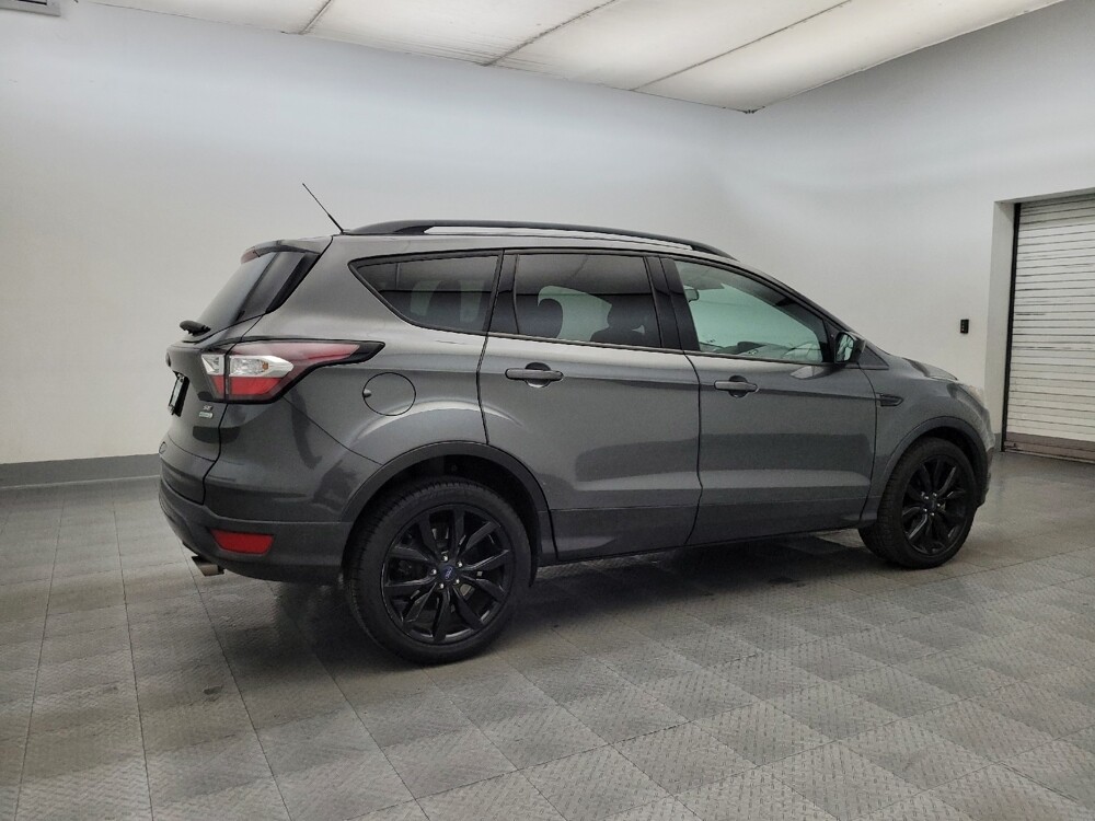 2018 Ford Escape in Glendale, AZ 85301 - 18112332 10