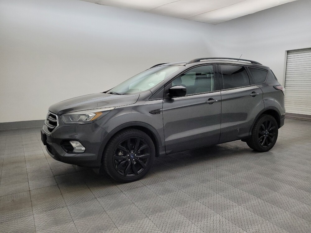 2018 Ford Escape in Glendale, AZ 85301 - 18112332 2