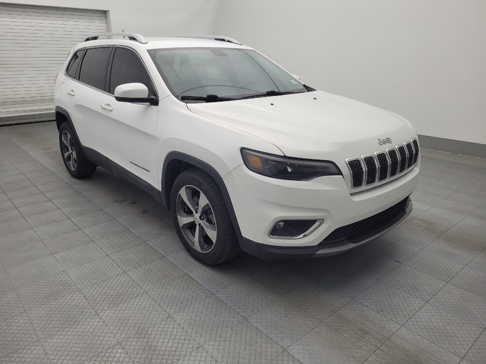 2020 Jeep Cherokee in Tampa, FL 33619 - 18112334 13