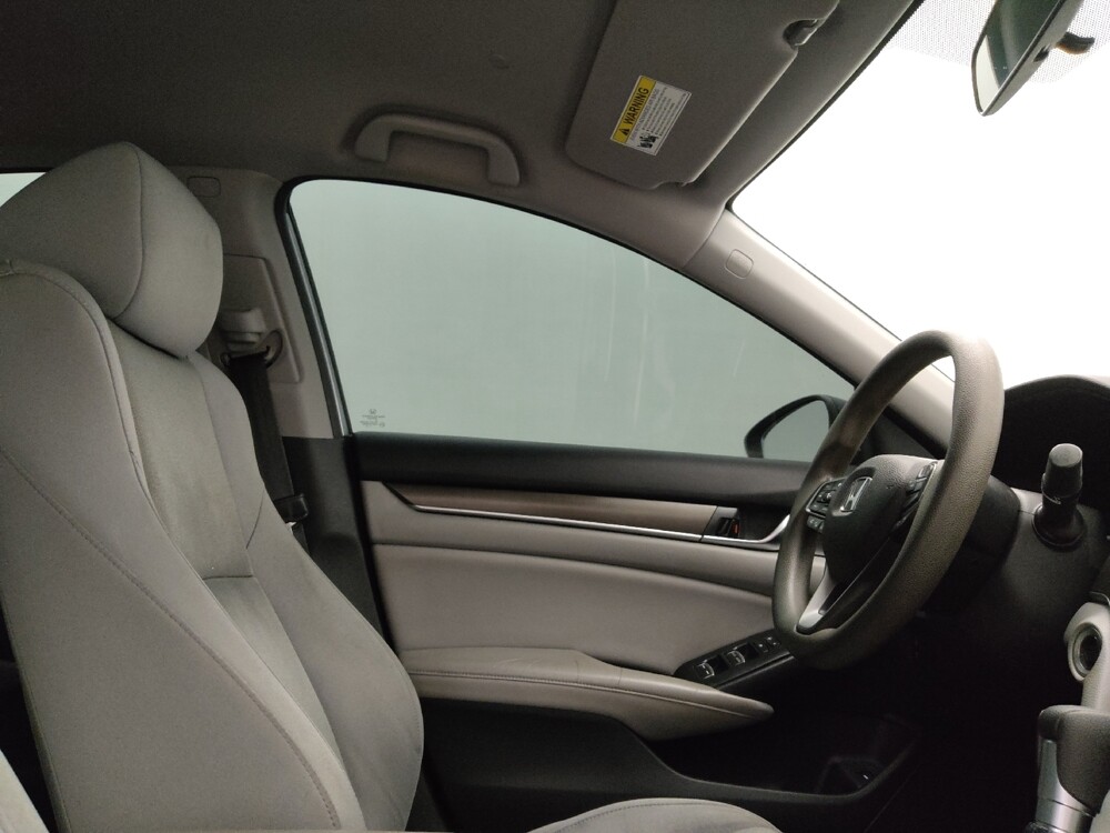 2018 Honda Accord in Bradenton, FL 34207 - 18112338 21