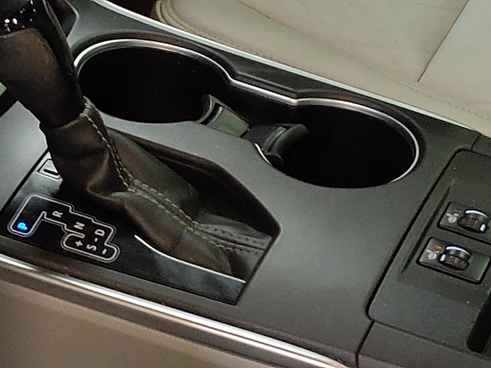 2017 Toyota Camry in Fort Myers, FL 33907 - 18112339 26