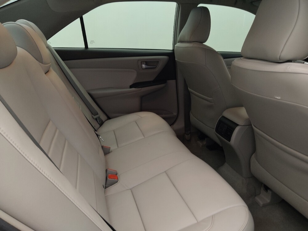 2017 Toyota Camry in Fort Myers, FL 33907 - 18112339 19