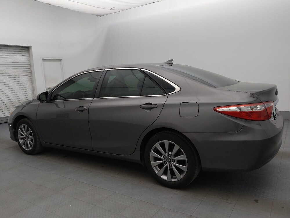 2017 Toyota Camry in Fort Myers, FL 33907 - 18112339 3